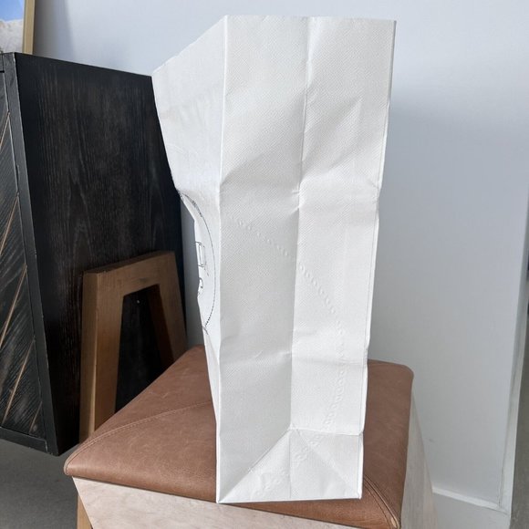 AUTHENTIC PRADA Embossed XL White Shopping Gift Bag 22" x 18" x 5" - Picture 6 of 10